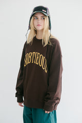 アーチロゴクルーネック / BSR2223FWPO077 BSRBT ARCH LOGO CREWNECK BROWN