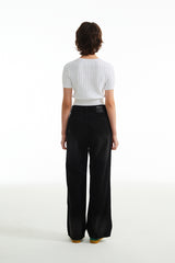 スモールチェリーケーブルクロップ丈のショットスリーブニット／(Eunbi's Pick)SMALL CHERRY CABLE CROP SHORT SLEEVE KNIT [WHITE]