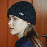 Dolphin logo badge beanie (6622460903542)