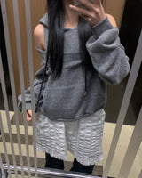 オフクロップフーディー