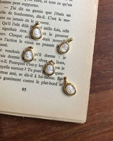 Vintage Mood Cameo petit Necklace [Cream] 