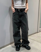 バックラインダークデニムパンツ