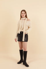 Off Shoulder Muffler Knit Set Cream