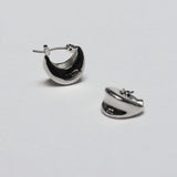 オーバルボリュームイヤリング / oval volume earring