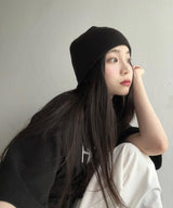AC short beanie