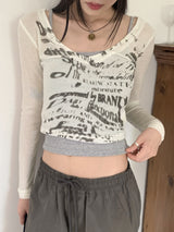 Bedin Deep V-Neck Typograph Printed Cropped Long-Sleeved T-Shirt