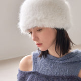 VA Square Longlabel Shapka Hat / Cream