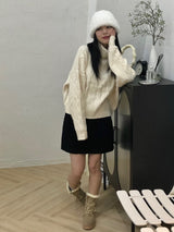Karena corduroy skirt (XL size)