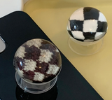 チェッカーボードビードスマホグリップ / Checkerboard bead talk