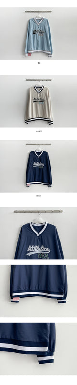 Ascending color V sweatshirt
