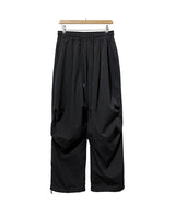 (UNISEX) サイドピンタックナイロンパンツ