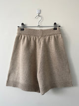 Lovely wide knit shorts 