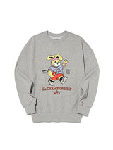 WITTY BUNNY RUGBY PLAYER GRAPHIC SWEATSHIRT [MELANGE GRAY]