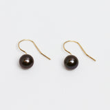 14K goldfilled hook balck pearl earring (6679730651254)