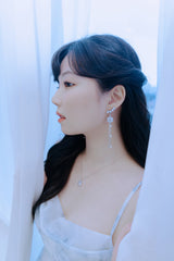 [IU Earring] Daisy Wing Earring - Longdrop (Silver color)