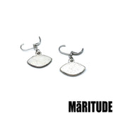 ブルーアイピアス / BLUE EYE EARRINGS