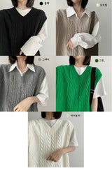 エッチツイストVニットベスト / Etch Twisted V-knit vest