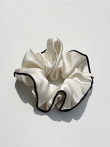 oar Jenne Satin Scrunchie [White]