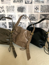 Minte アイレットストラップ レザー ビッグショルダー クロスバッグ