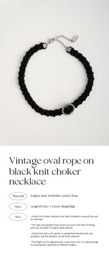 ビンテージオーバルループオンブラックニットチョーカー/Vintage oval rope on black knit choker necklace