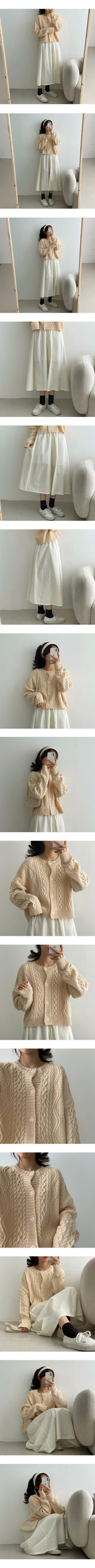 ピドボタンツイストニットカーディガン / Pido Button Twisted Knitted Cardigan