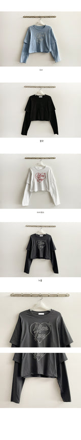 ナイスレイヤードクロップドロングスリーブTシャツ