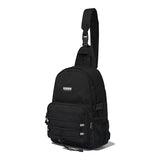 ポケットテクニカルスリングバッグ／POCKET TECHNICAL SLING BAG [BLACK]