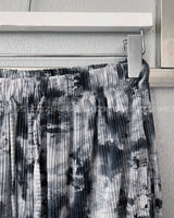 防水タイダイ プリーツ ワイドパンツ / [Made] Waterproof tie die pleats wide pants (2 colors)