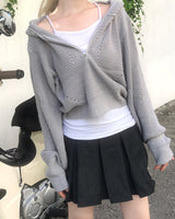 パンチングフードセミジップアップバルーンクロップニットウェア