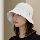 VA Stud Basic Tulip Hat / White