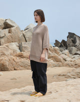 オーバーサイズ フィッシュネット ディテール SS スウェット / OVERSIZED FISHNET DETAIL SS SWEATER BEIGE
