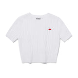 スモールチェリーケーブルクロップ丈のショットスリーブニット／(Eunbi's Pick)SMALL CHERRY CABLE CROP SHORT SLEEVE KNIT [WHITE]