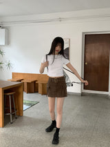 ラテムレタリングエンボスサイドシャーリングクロップ半袖Tシャツ / Latem lettering embossing side shirring crop short-sleeve T-shirt