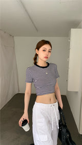 ストライプバックレスショートスリーブトップ