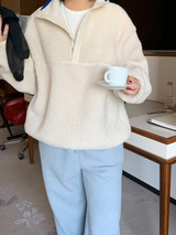 フリースプルオーバー
