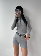 ツーピースリブスリムパンツ (Belt included)