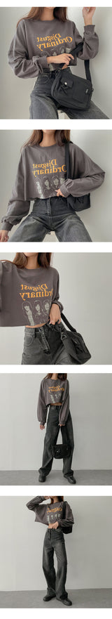 Oddy Cutting Cropped Sweatshirt