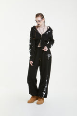 トリバルクロップドフーディ / TRIVAL CROPPED HOODY