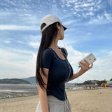アメージングボディースリムUネックTシャツ