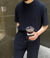 UNプリーツ半袖Tシャツ / UN Pleats Short-Sleeved T-Shirt (4 colors)