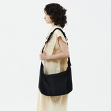 Ark Messenger Bag (Black)