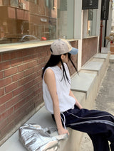 ストリングフードナイロンジップアップベスト/Lola String Hood Nylon Zip-up Vest