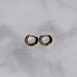 レヴロンピアス
