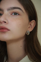 GLEAM ピアス