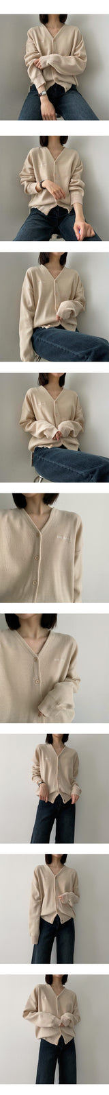 コージー刺繡Vネックニットカーディガン/Cozy's embroidered V-knit cardigan