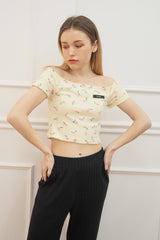フラワーオフショルダーTシャツ/flower offshoulder t-shirt