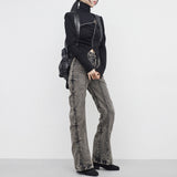 Seri's zip-turtleneck knitwear