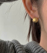 [92.5silver] matt circle one-touch earrings (2sizes)