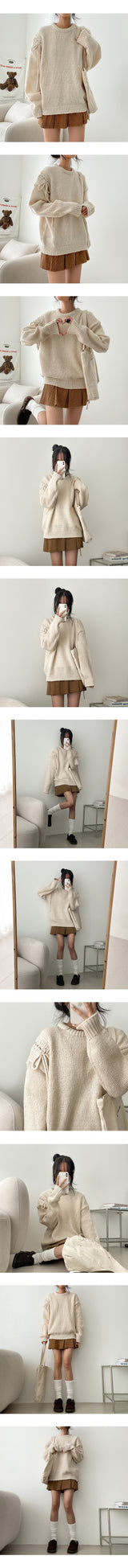 Turtlene Ribbon Accentuated Knit