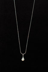 Silky Drop Necklace